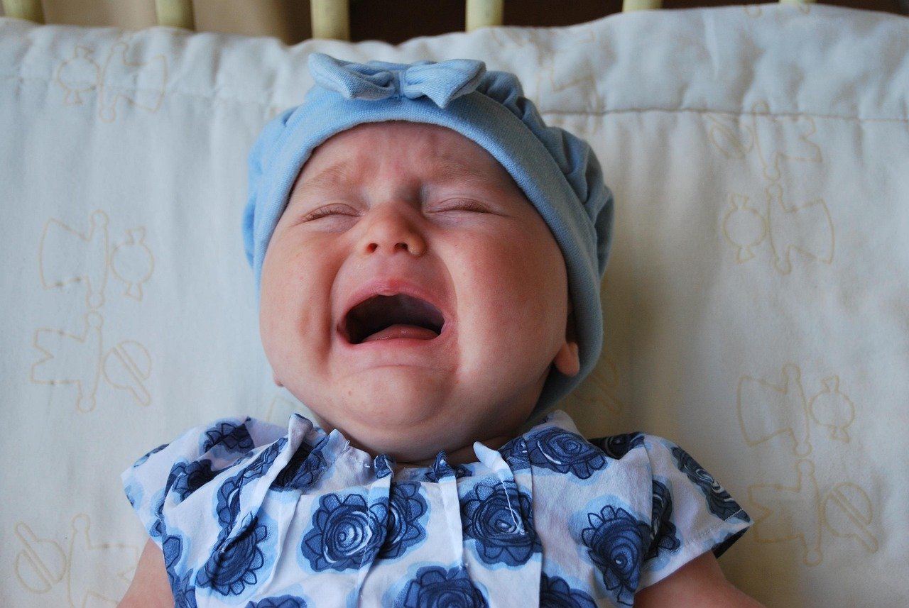 How to Calm a Crying Baby: Gentle and Practical Tips for Parents