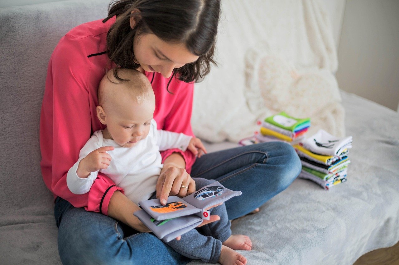 How Parents Can Encourage Curiosity in Everyday Life